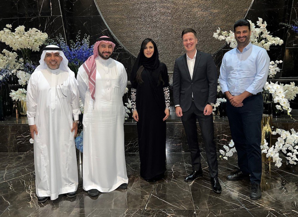 Mowreq and YesHealth to build largest indoor vertical farm in Riyadh