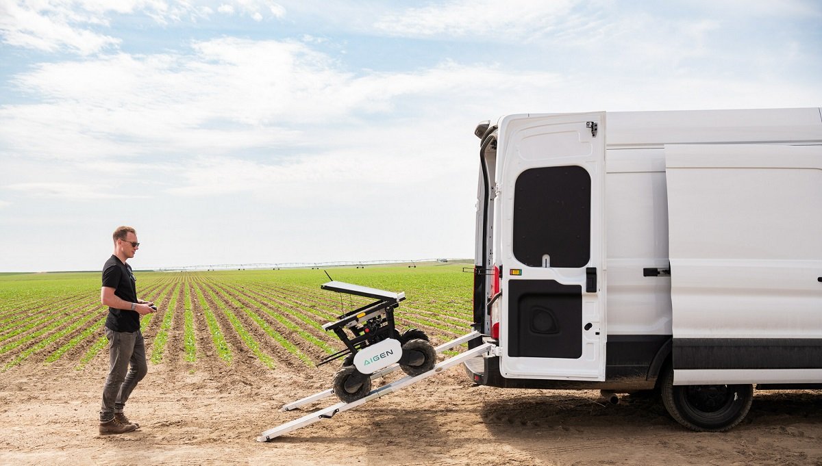 Aigen unveils World's first AI-Driven, Solar-Powered, Agricultural Robotics Service