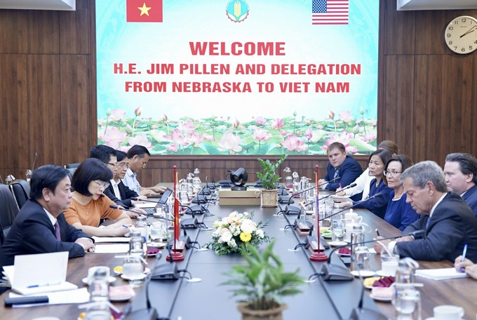 Vietnam and Nebraska to launch mutual agri-trade market