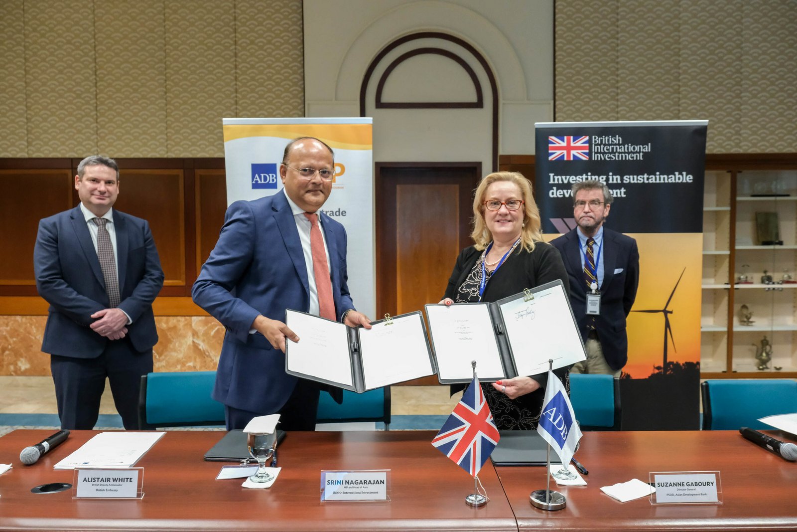BII and ADB forge partnership to increase green goods trade financing in Asia