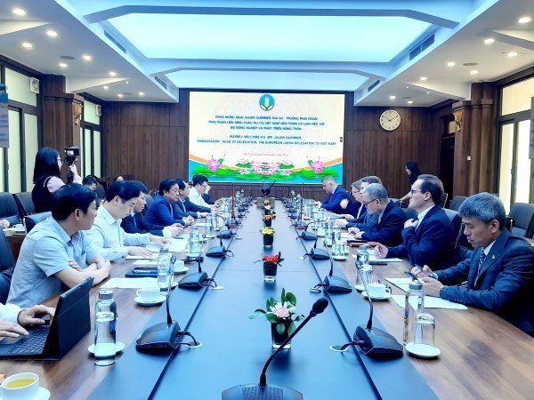 The EU to support Vietnam in developing green agriculture