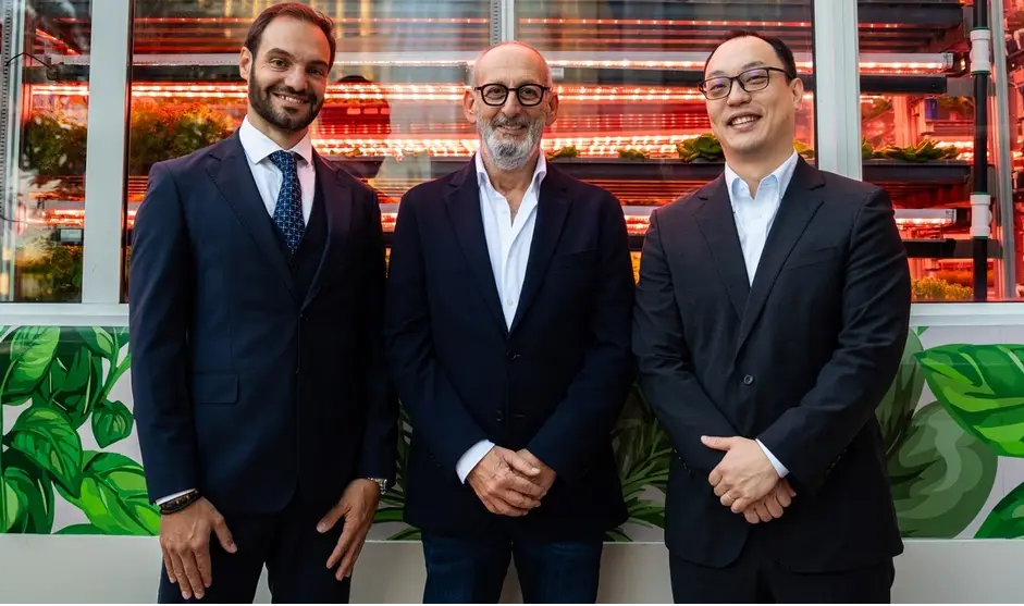UAE food companies aim to stack up 500 vertical farms
