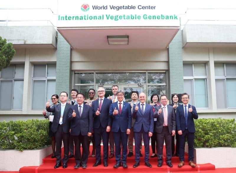 Taiwan renovates its World's largest seed bank facility