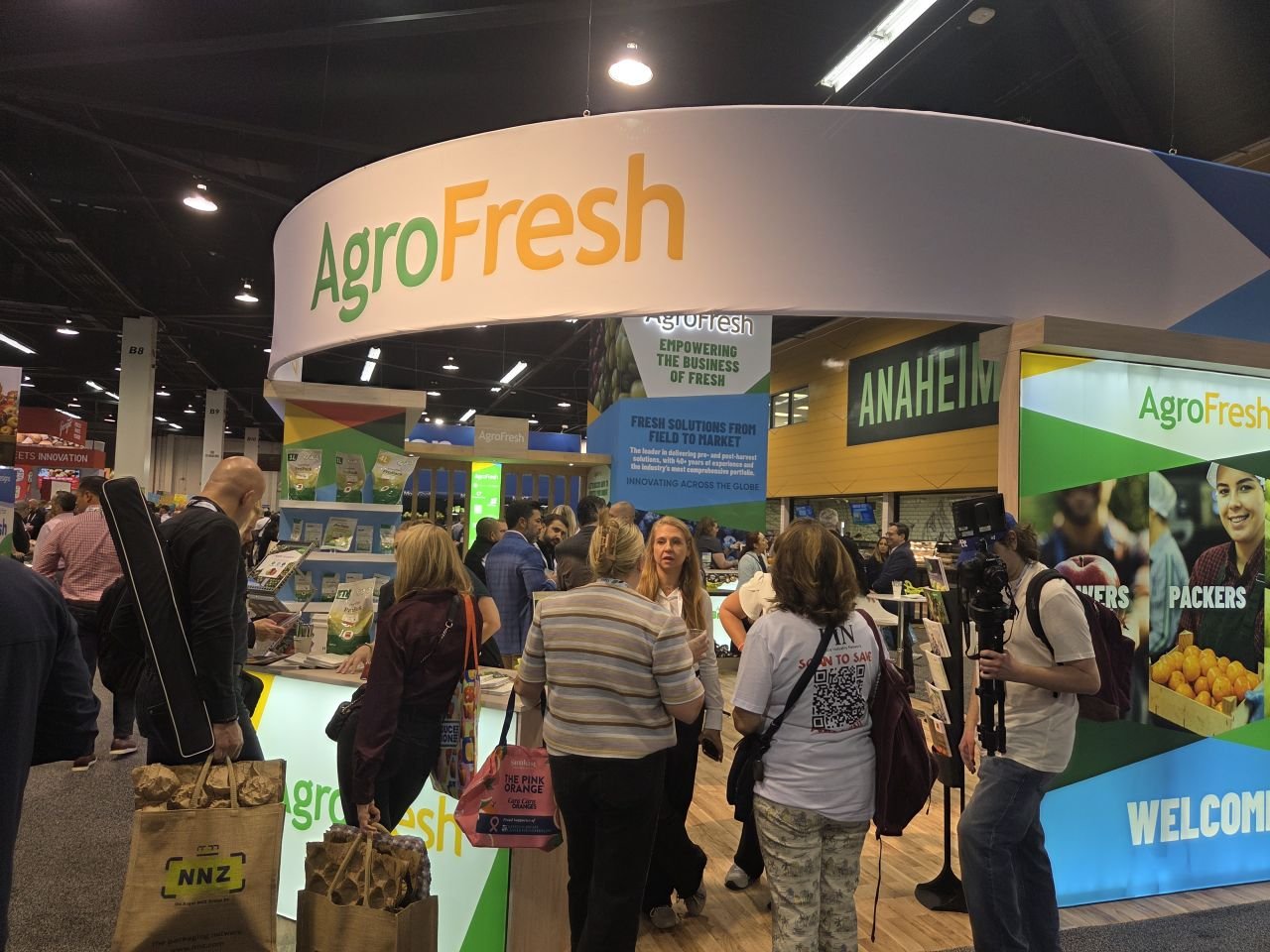 AgroFresh extends parnership for AI imaging and orchard analysis with Aerobotics and Neolithics 