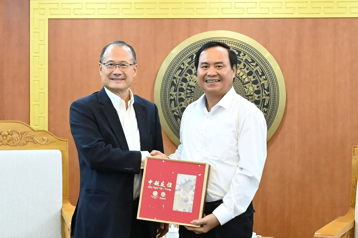 Sun Wah, MAE discuss AI, traceability and sustainable agricultural development